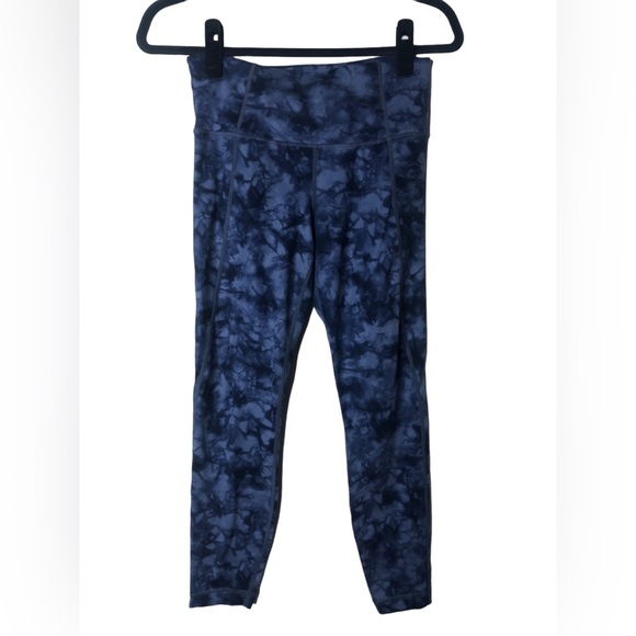 Athleta Blue Tye Dye Leggings Size Small - Picture 1 of 7